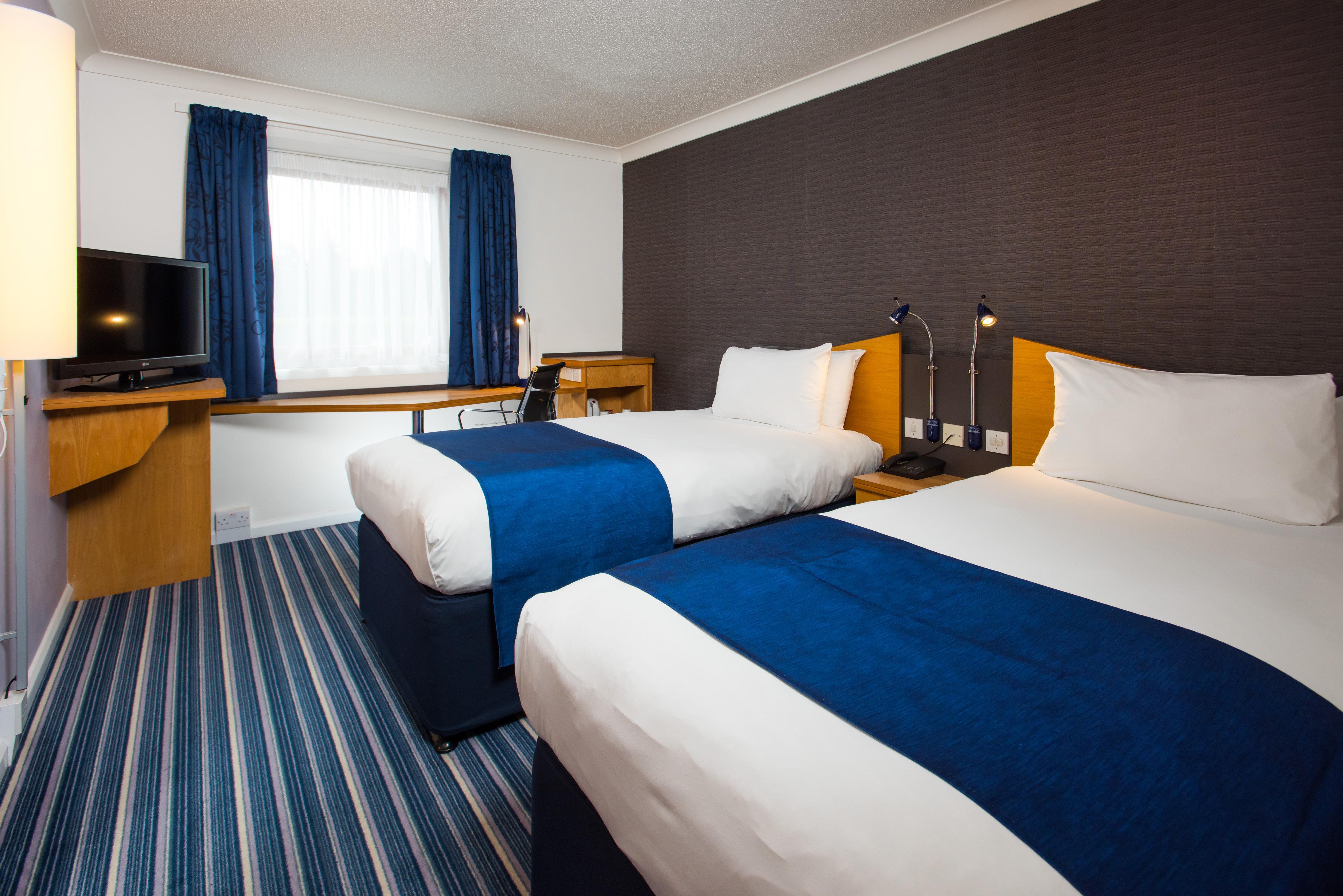 Holiday Inn Express Manchester East Exterior foto